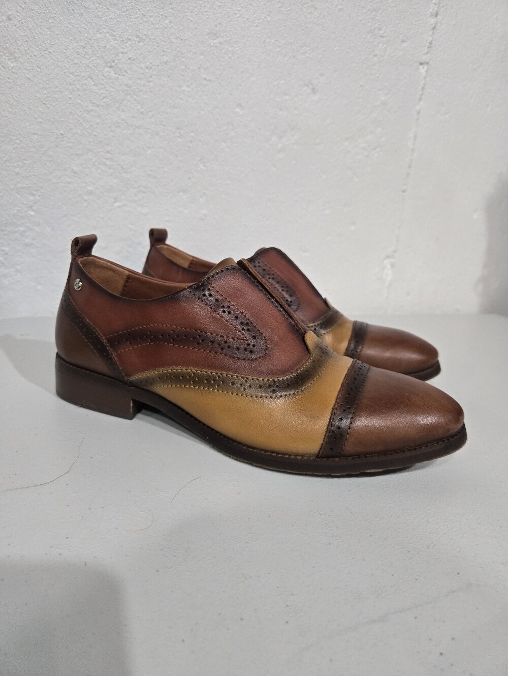 Pikolinos Royal Brown Oxford Flats